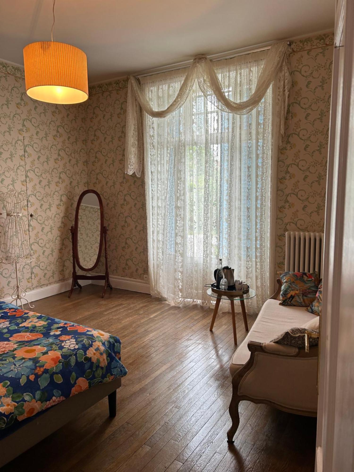 Holiday Home Villa Castel Marie Louise Néris-les-Bains Εξωτερικό φωτογραφία